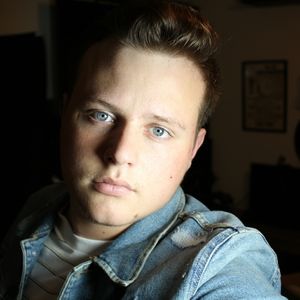 Meet your Posher, Johnny